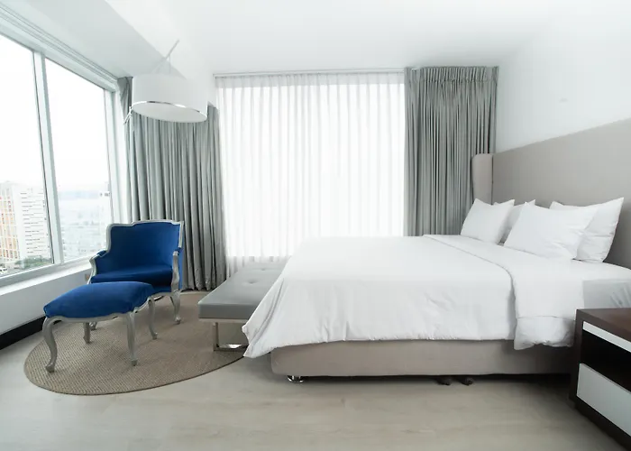 Radisson Hotel Decapolis Miraflores