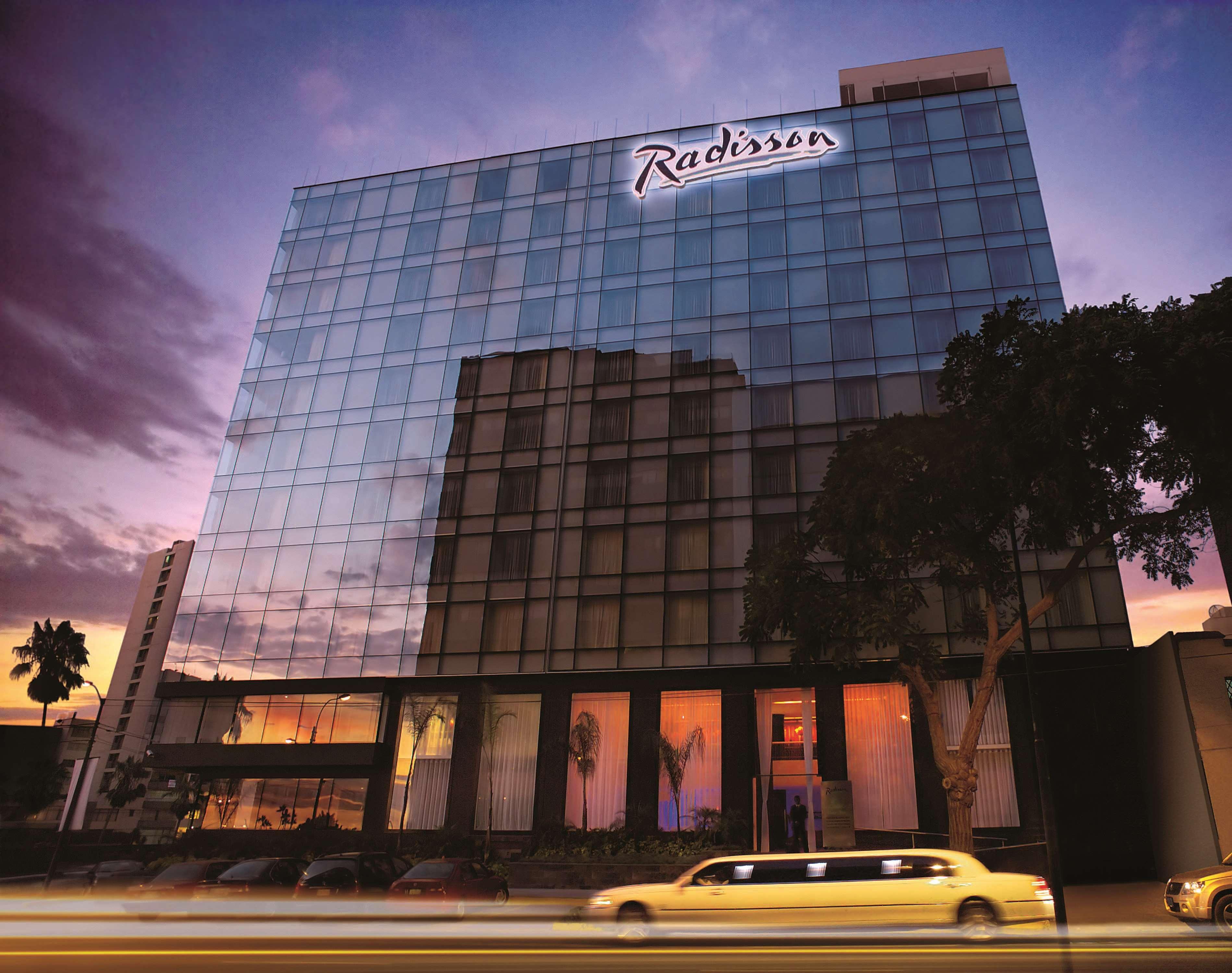 Radisson Decapolis Miraflores 4* Lima