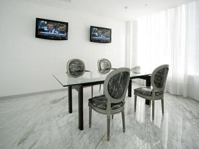 Radisson Decapolis Miraflores 4*